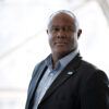 Fred Sherman : expert en communication de leadership et maître en affaires publiques