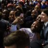 Trudeau annonce une extension du soutien financier pour des programmes et  initiatives axées sur les Noirs 