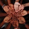 Dynamique d&rsquo;inclusion : une lutte constante entre avancées et résistances sociales
